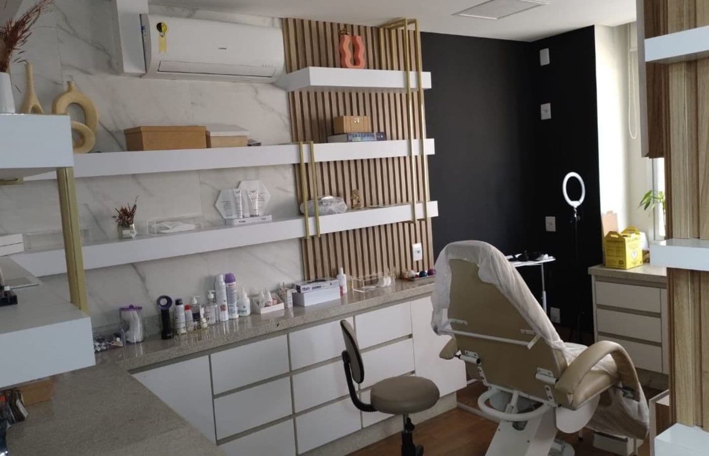 Consultório Dra. Nayara Maia — Dermatologia em Belo Horizonte